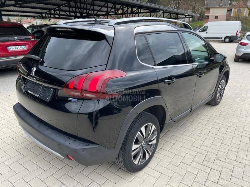 Peugeot 2008 ALLURE 1.6 HDi 120