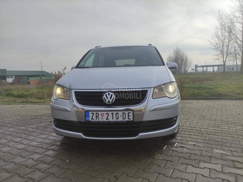 Volkswagen Touran 1.4 TSI