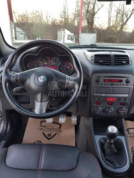 Alfa Romeo 147 147 TI. CH.