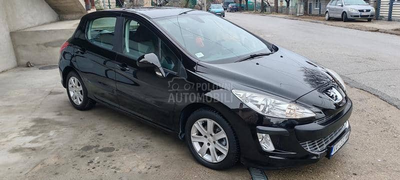 Peugeot 308 1.6HDI N. A. V. I. G