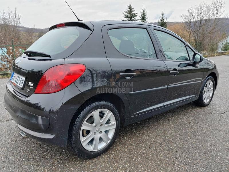 Peugeot 207 1.6 HDI