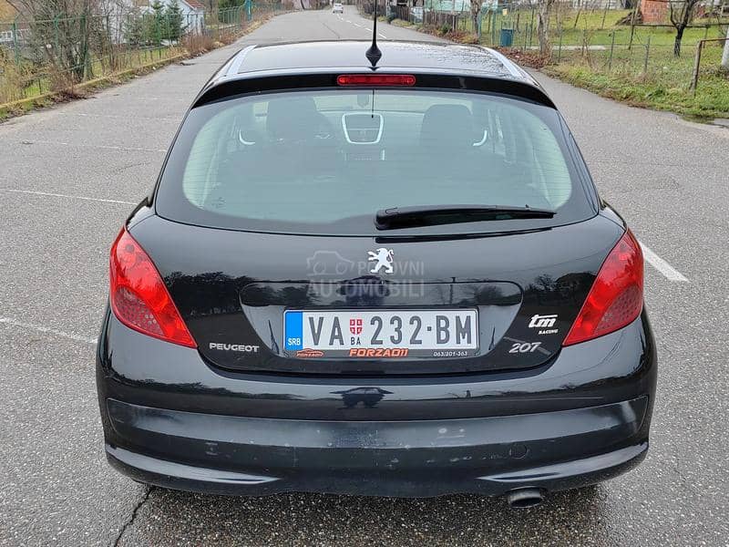 Peugeot 207 1.6 HDI