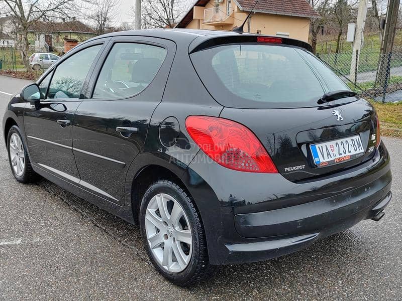 Peugeot 207 1.6 HDI