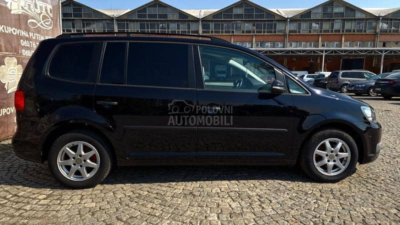 Volkswagen Touran KREDlTl BEZ UCESCA