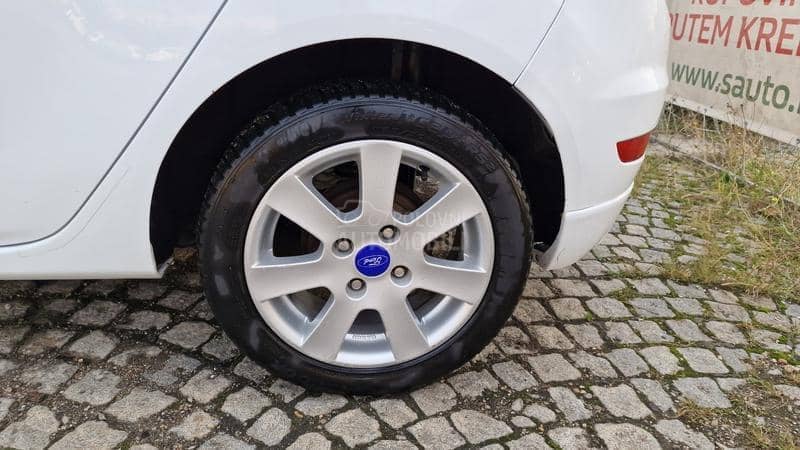 Ford Fiesta KREDlT BEZ UCESCA