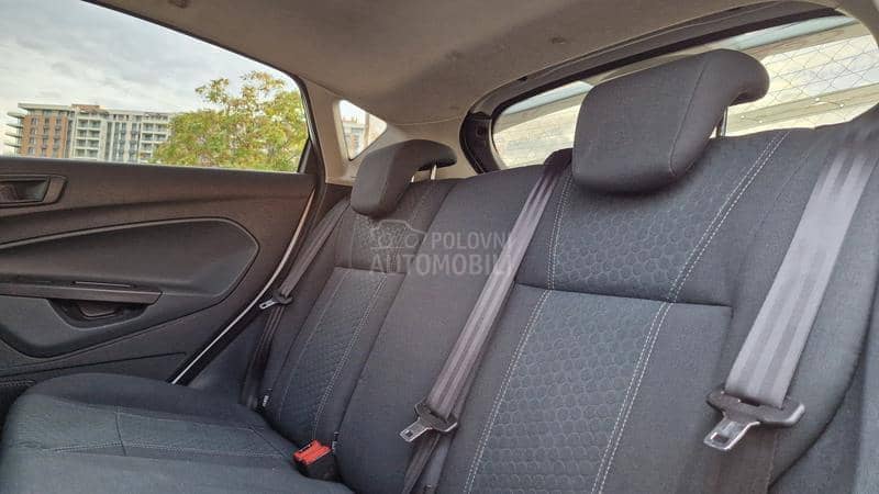 Ford Fiesta KREDlT BEZ UCESCA