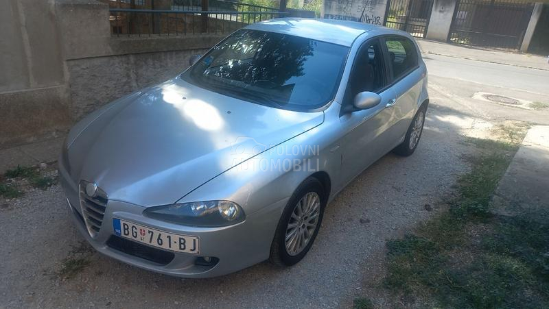 Alfa Romeo 147 1.9 JTD