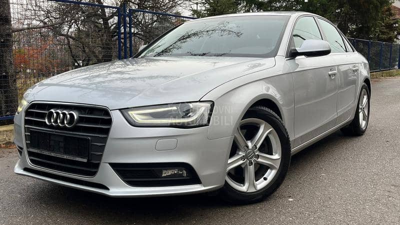 Audi A4 2.0 TDI NAV-LED