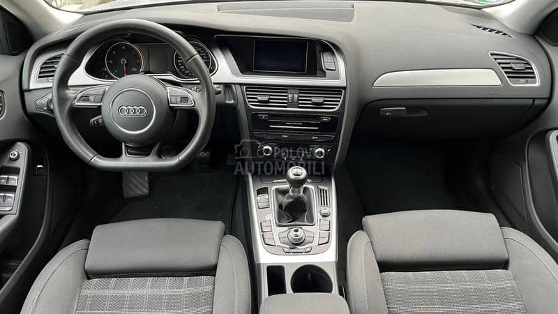 Audi A4 2.0 TDI NAV-LED