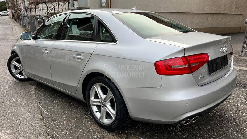 Audi A4 2.0 TDI NAV-LED