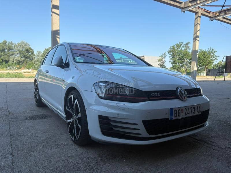 Volkswagen Golf 7 gti