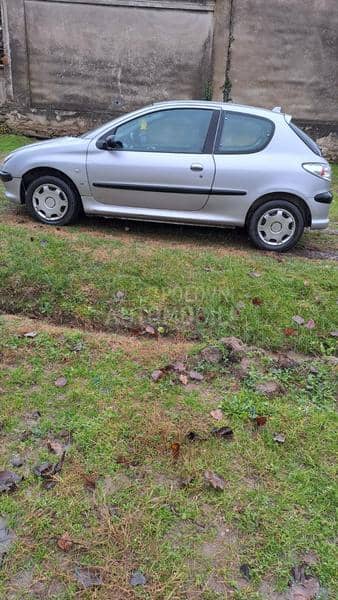 Peugeot 206 1.6