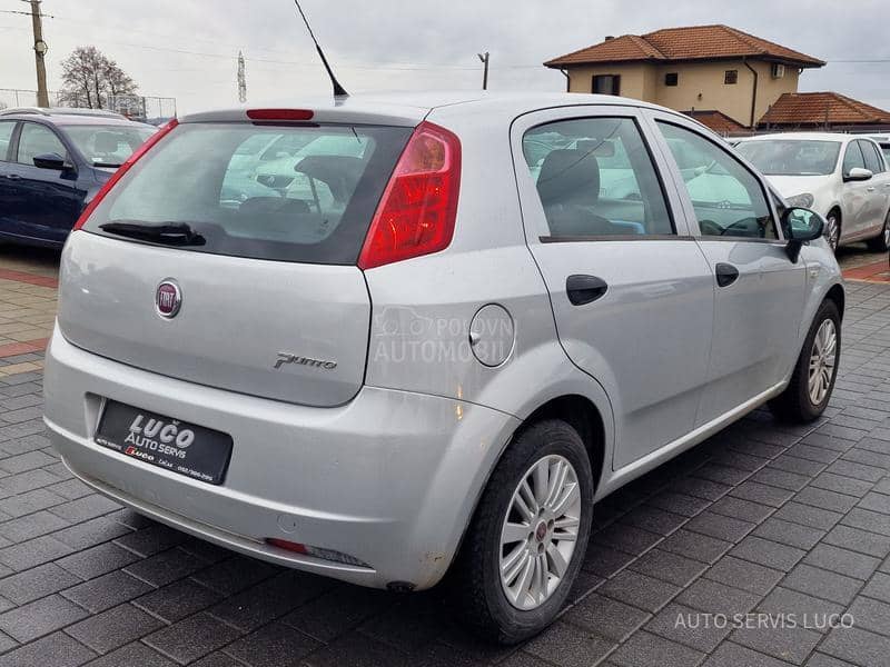 Fiat Punto Grande 1.2 G as 93 h