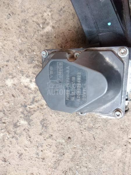 Klapna gasa 2.0tdci
