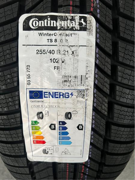 Continental 255/40 R21 Zimska