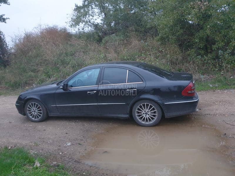 Mercedes Benz E 270 cdi