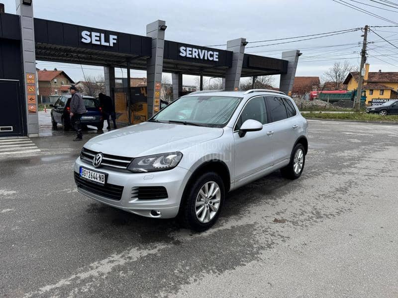 Volkswagen Touareg 