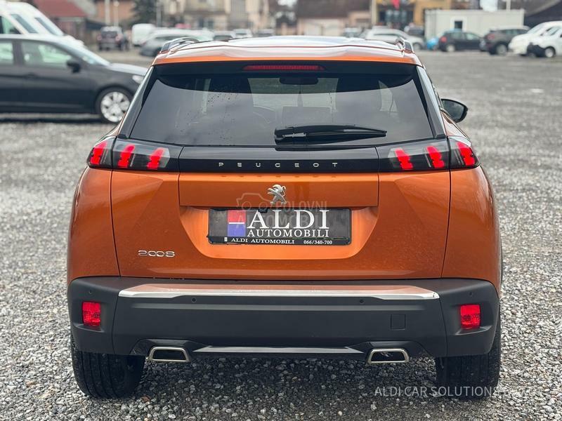 Peugeot 2008 1.2 Allure