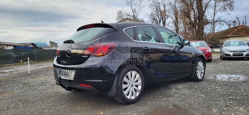 Opel Astra J 1.4 COSMO NA VI FU L