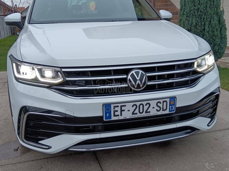 Volkswagen Tiguan RLAJN