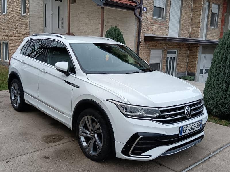 Volkswagen Tiguan RLAJN