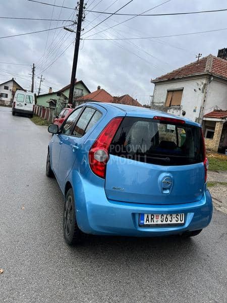 Opel Agila 