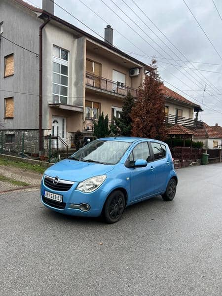 Opel Agila 