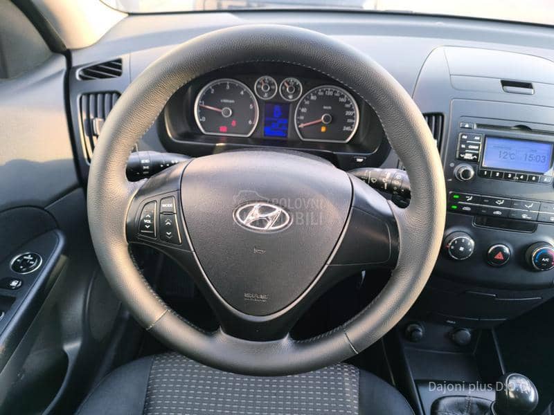 Hyundai i30 1.6 CRDI LP