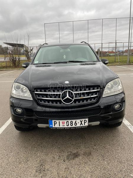 Mercedes Benz ML 320 