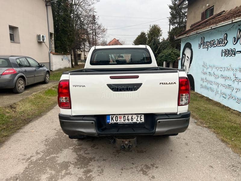 Toyota Hilux 2.4 D4D