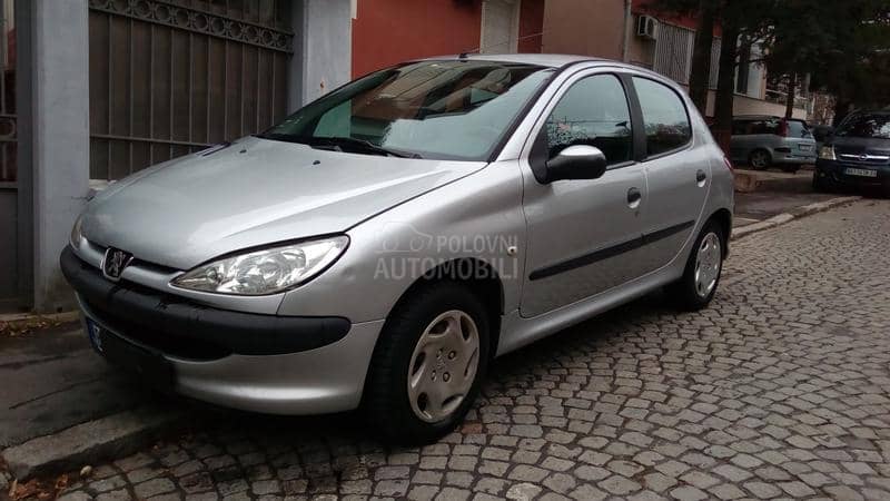 Peugeot 206 I.Z.V.A.N.R.E.D.A.N.