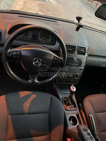 Mercedes Benz A 200 2.0