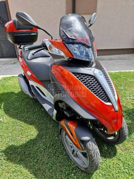 Piaggio Mp3