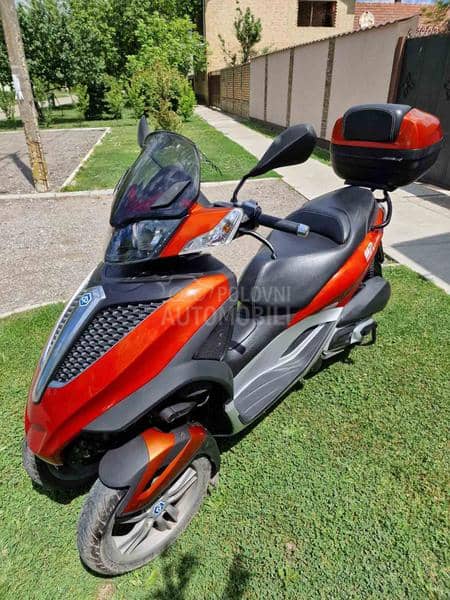 Piaggio Mp3