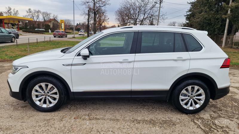 Volkswagen Tiguan 1.5 TSI SPORTLINE