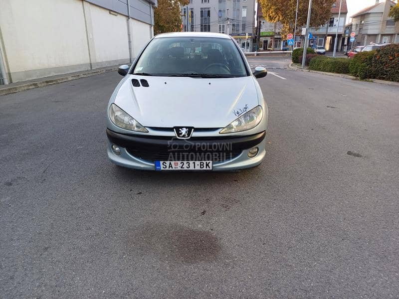 Peugeot 206 