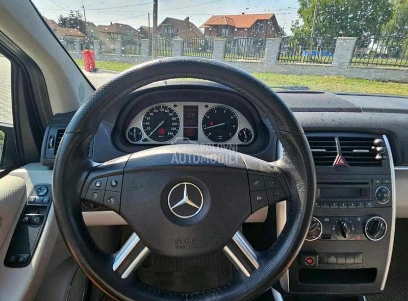 Mercedes Benz B 170 