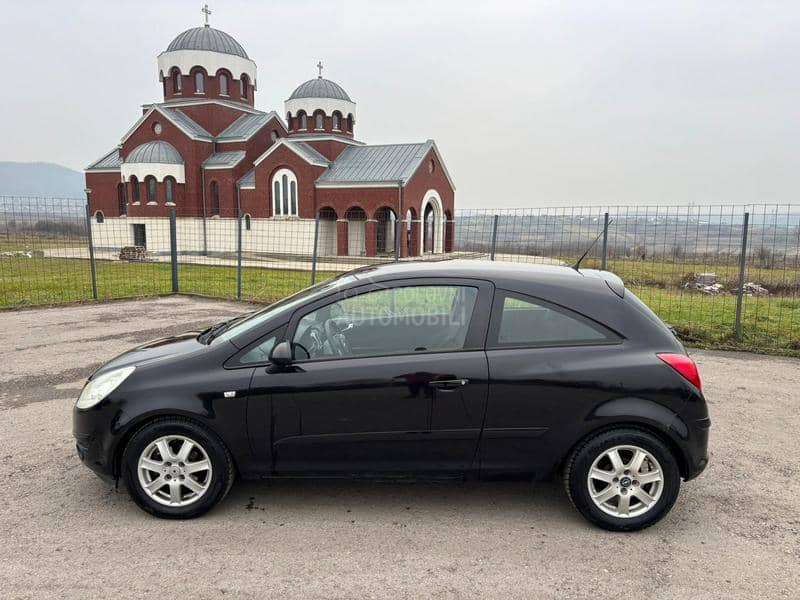 Opel Corsa D 1.0