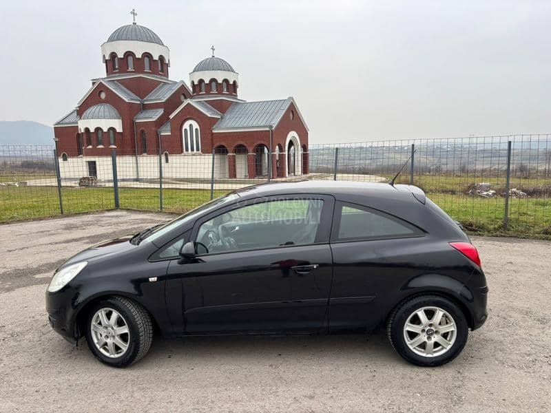 Opel Corsa D 1.0