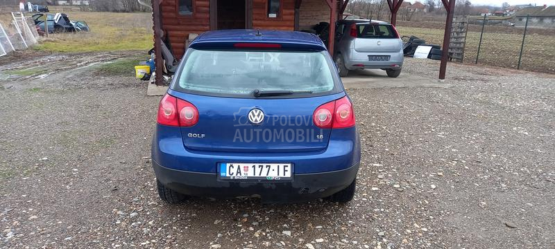 Volkswagen Golf 5 1.6 TNG.