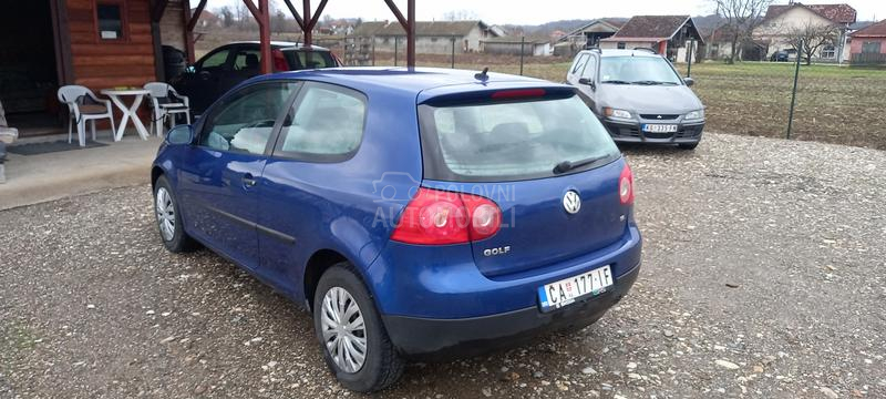 Volkswagen Golf 5 1.6 TNG.