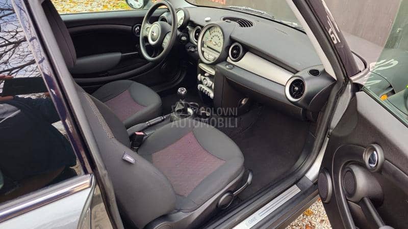 MINI Cooper 1.4 75/CH/O P I S/