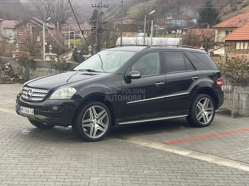 Mercedes Benz ML 320 