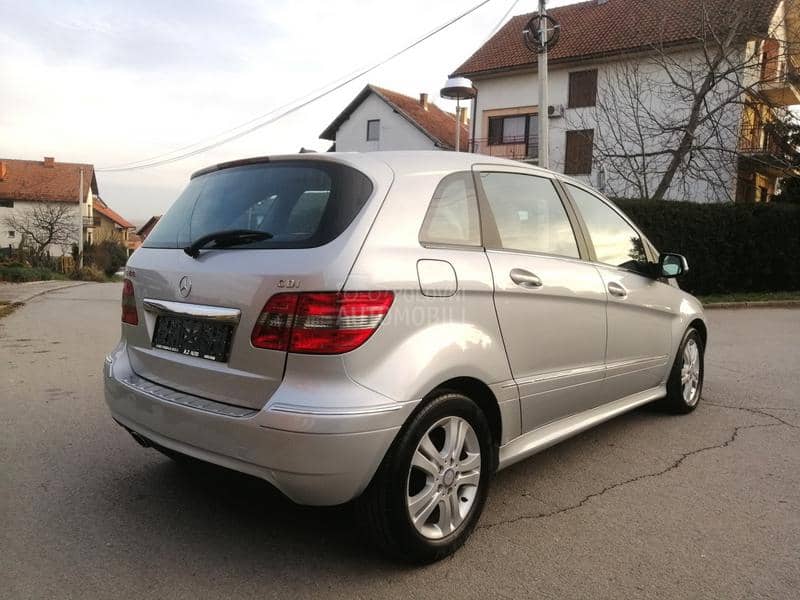 Mercedes Benz B 180 ///FUUL MAX PAKET///