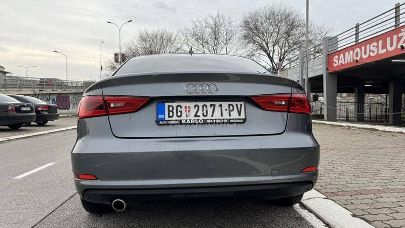 Audi A3 1