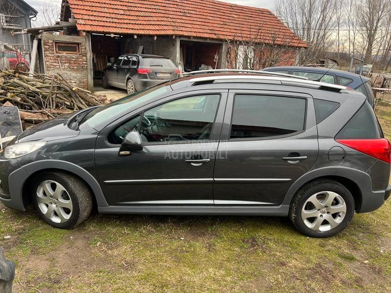 Peugeot 207 SW OUTDOOR