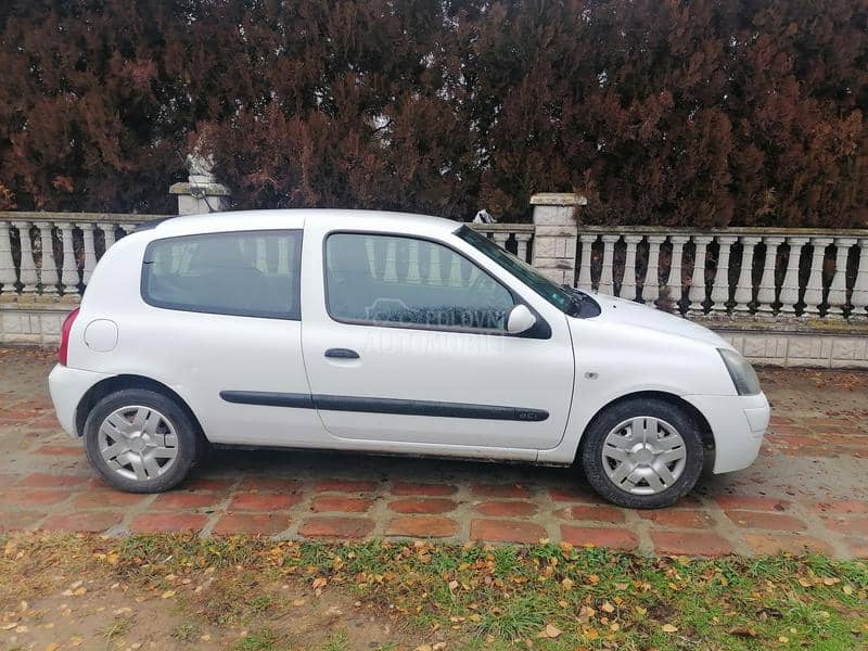 Renault Clio 