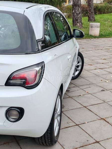 Opel Adam 1.2 B