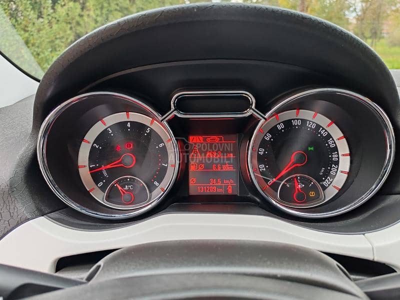 Opel Adam 1.2 B