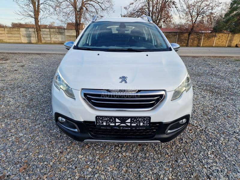 Peugeot 2008 1.2 ALLURE